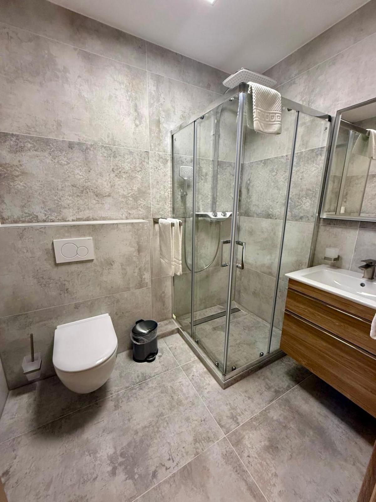 Hotel Restaurant Unikat Zeltingen-Rachtig Bagian luar foto