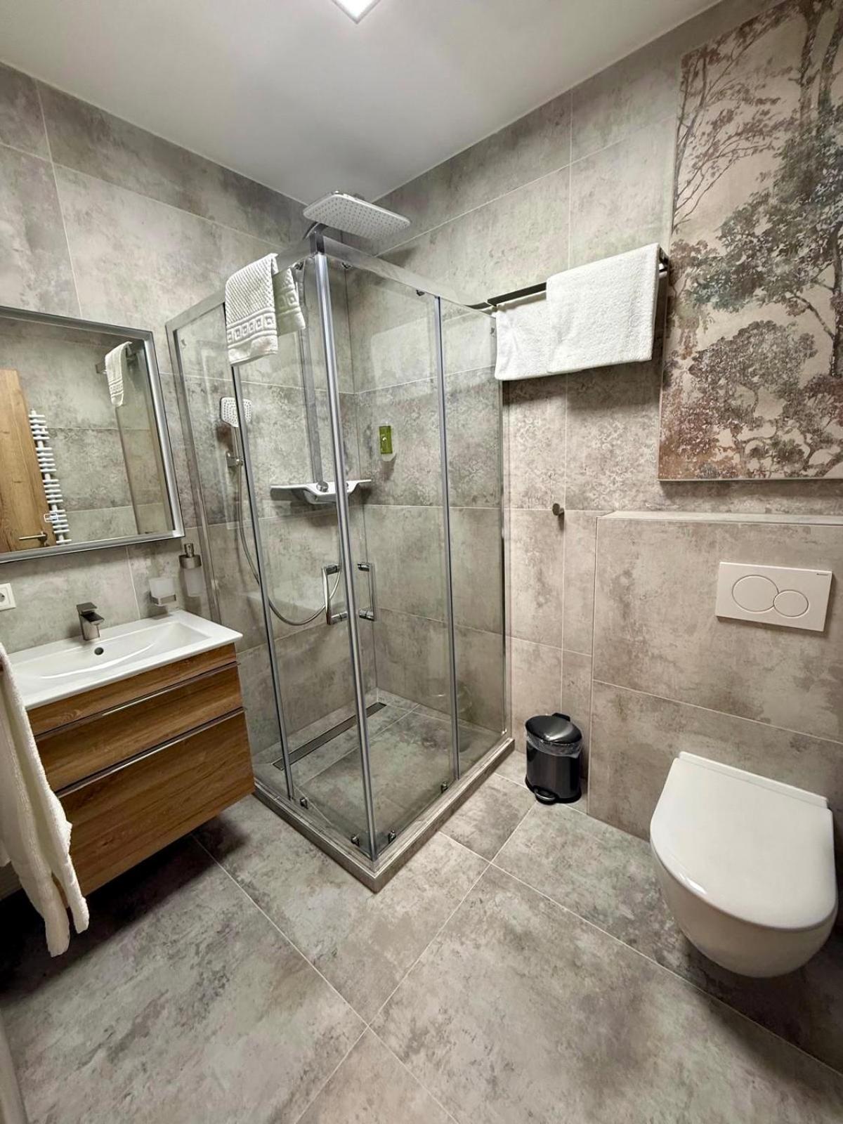 Hotel Restaurant Unikat Zeltingen-Rachtig Bagian luar foto