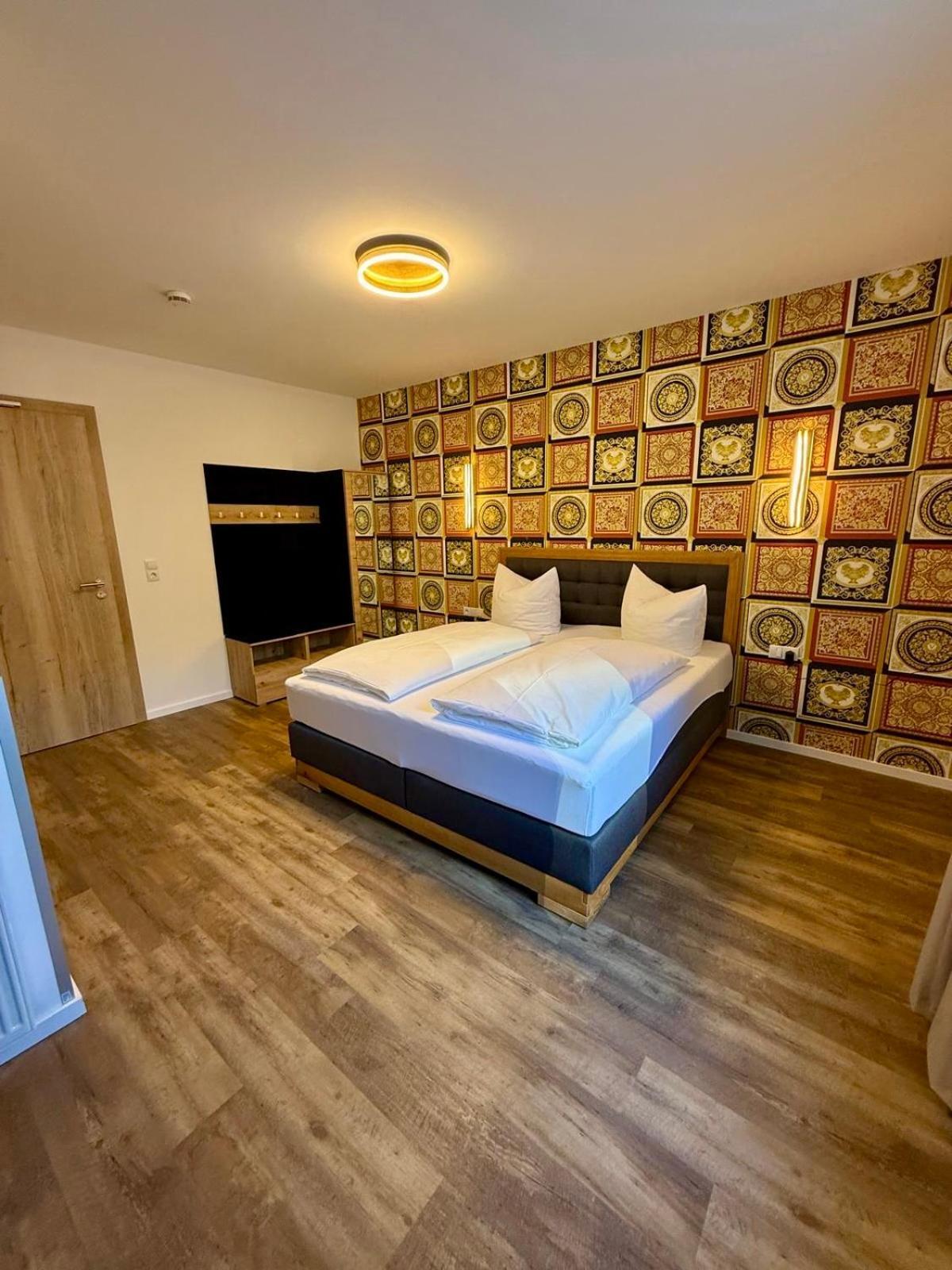 Hotel Restaurant Unikat Zeltingen-Rachtig Bagian luar foto